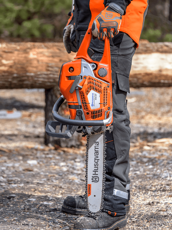 Husqvarna 550 XP® Mark II (Benzin-Kettensäge) (15"/38 cm)